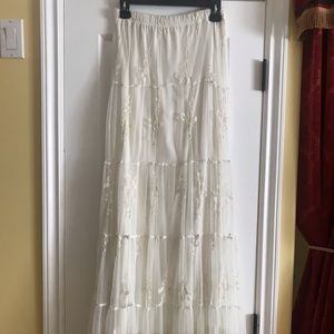 Lace Maxi skirt